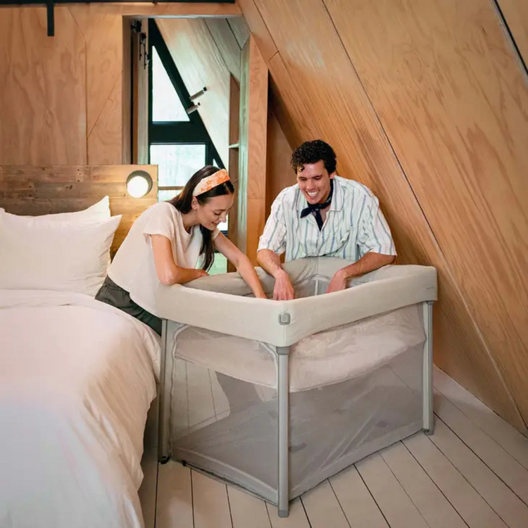 [PRE-ORDER] Nuna PAAL Compact Travel Crib, 𝗘𝗮𝘀𝘆 𝗙𝗼𝗹𝗱, Breathable Mattress