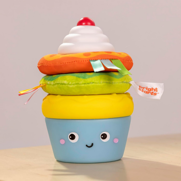 Bright Starts Cupcake Tower (6m+)