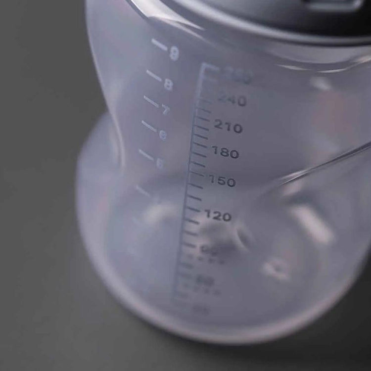 Tommee Tippee Natural Start PP Decorated Bottle (2x260ml) - Blue – BPA-free, Soft Silicone Teat, Anti-Colic Valve