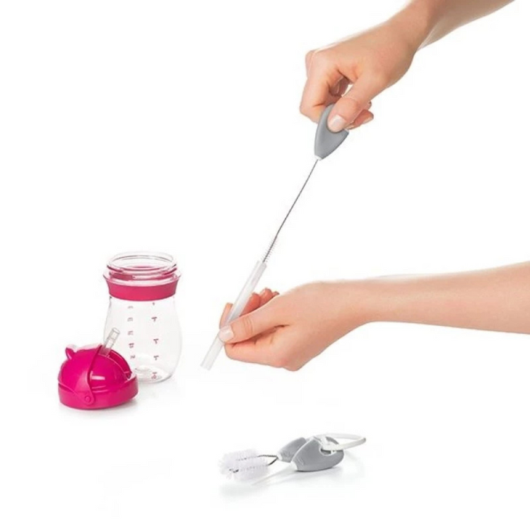 Oxo Tot On the Go Cleaning Set For Straw & Sippy Cup