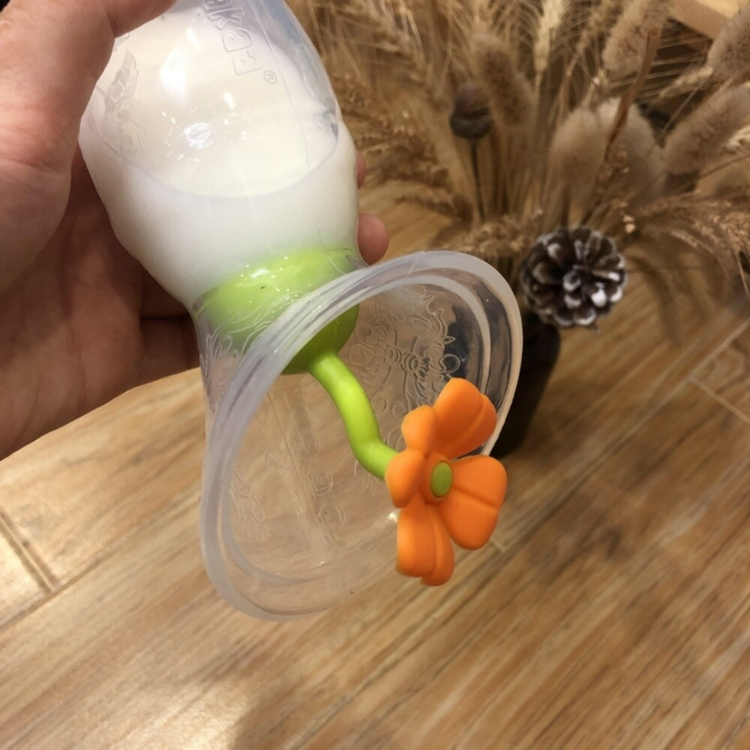 HaaKaa Silicone Breast Pump Flower Stopper