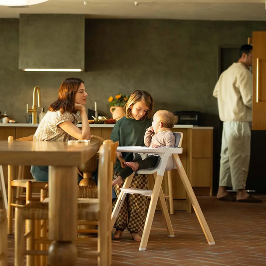[PRE-ORDER] Nuna BRYN Highchair, 𝗙𝗦𝗖-𝗖𝗲𝗿𝘁𝗶𝗳𝗶𝗲𝗱, 𝗠𝗮𝗴𝗻𝗲𝗧𝗲𝗰𝗵 Secure Snap