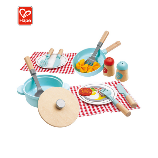 Hape Little Chef Cooking & Serve Play Set (2y+)