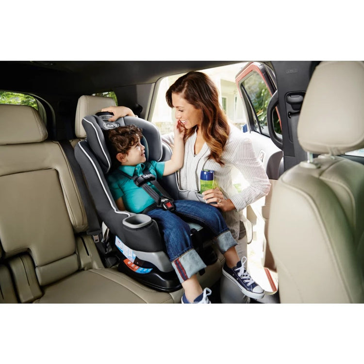 Graco Extend2Fit Convertible Carseat - Gotham (0-29.4kg)