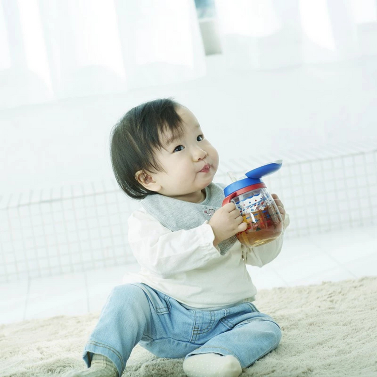 Combi Baby Lakumug Straw Cup 340ml - White (6m+)