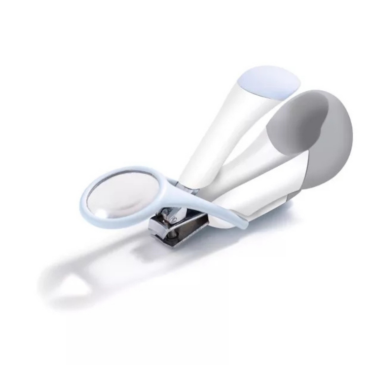 The First Years Deluxe Nail Clipper with Magnifier (0m+)