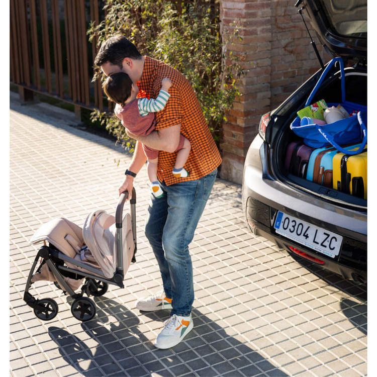 Joolz Aer2 Stroller (Newborn up to 22kg) 𝗘𝗮𝘀𝘆 𝗙𝗼𝗹𝗱, 𝗔𝗶𝗿𝗽𝗹𝗮𝗻𝗲 Compatible