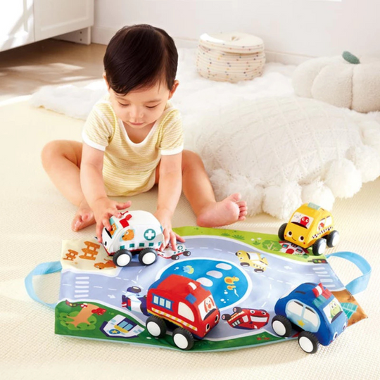Hape 0076 Pull-Back Plush Car Set (6m+)