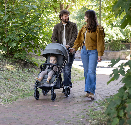 Joie Signature Parcel LX Compact Stroller - Sandstone | Lightweight 3in1
