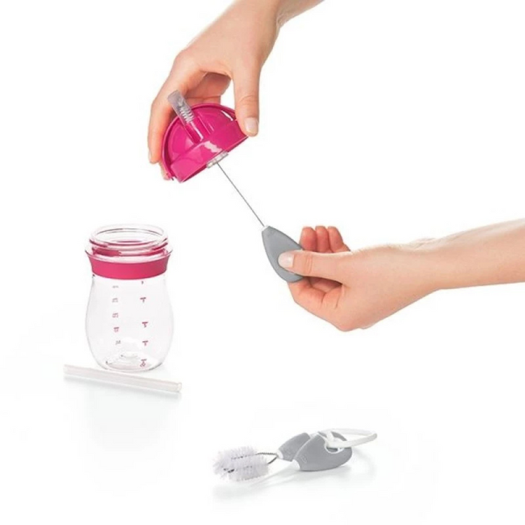 Oxo Tot On the Go Cleaning Set For Straw & Sippy Cup