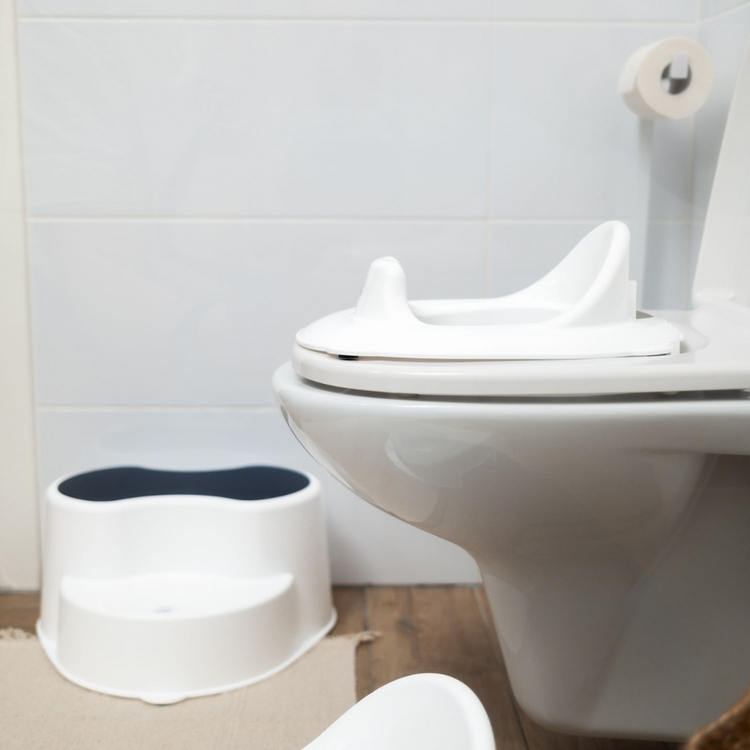 Rotho Toilet Seat (Pearl White Cream)