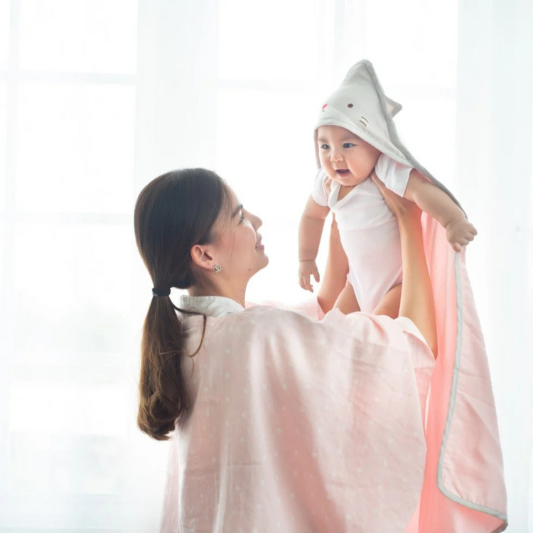 Granny Ben TENCEL Muslin Animal Hooded Swaddle